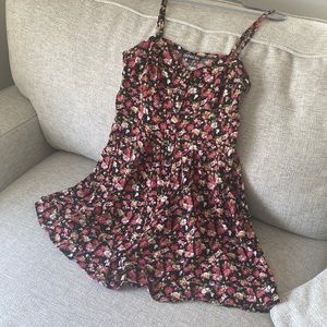 Express Floral Romper Size S